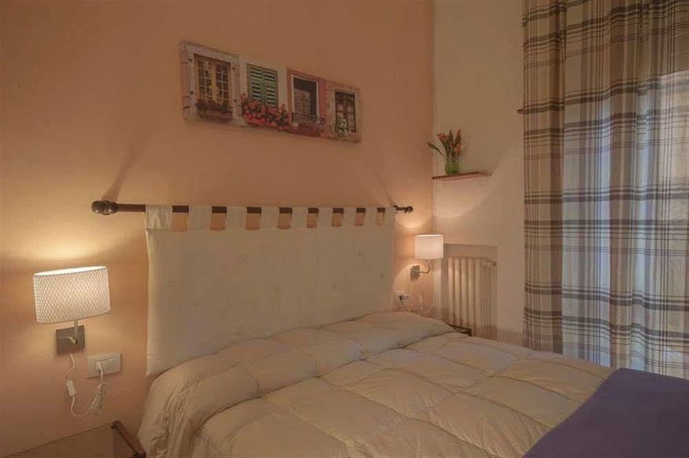 Bed and Breakfast Bed & Bed Peterson Florencia Exterior foto
